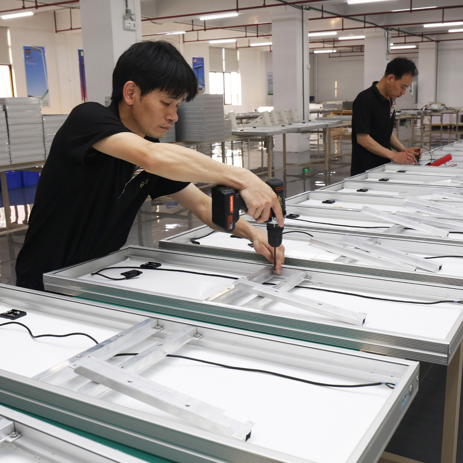 太陽能路燈能用于什么地方？如何聯系太陽能路燈廠家？