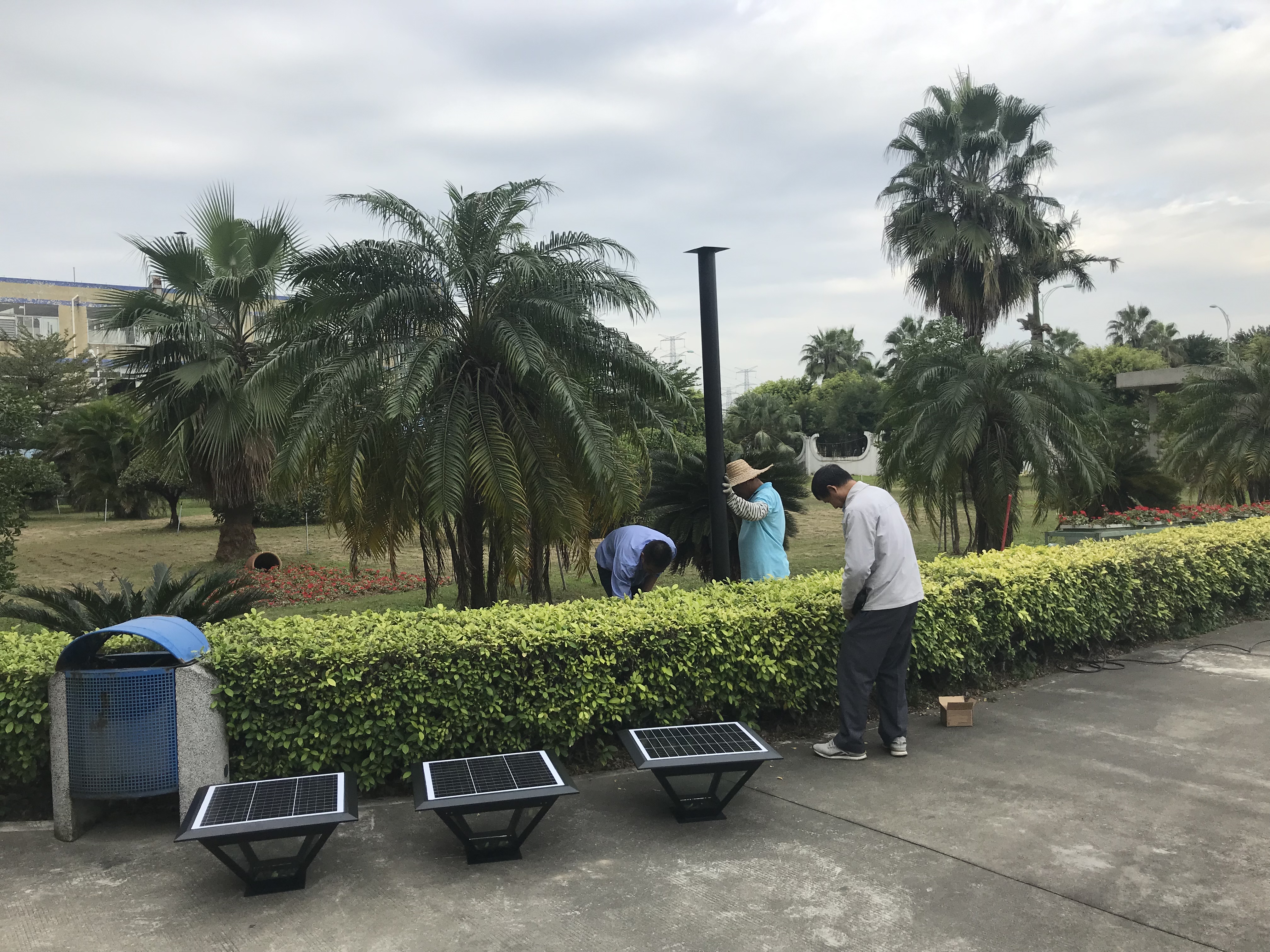 太陽能庭院燈好用嗎，該怎么購買？