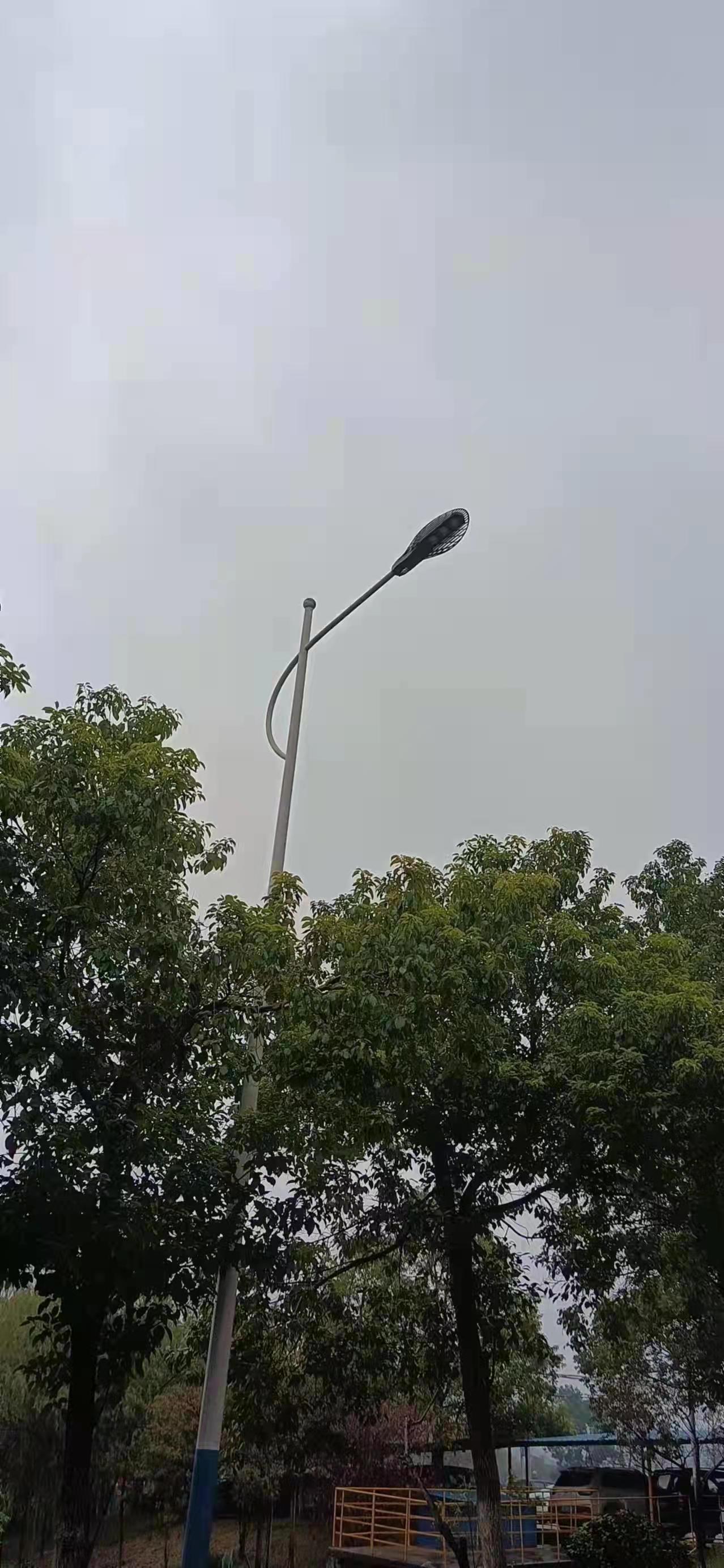太陽能路燈的價格貴嗎？怎么才能安裝性價比比較高的路燈？