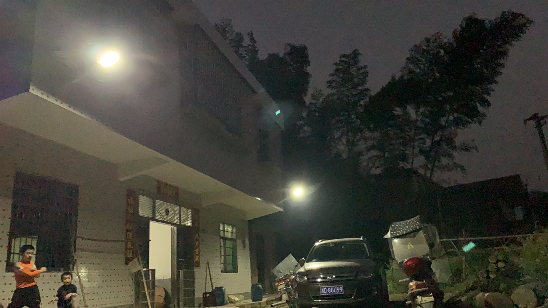 太陽能庭院燈會不會對小區的安全系統造成影響？